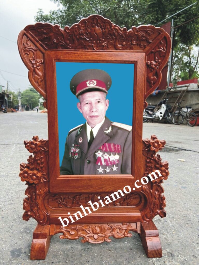 In ảnh thờ ông bà