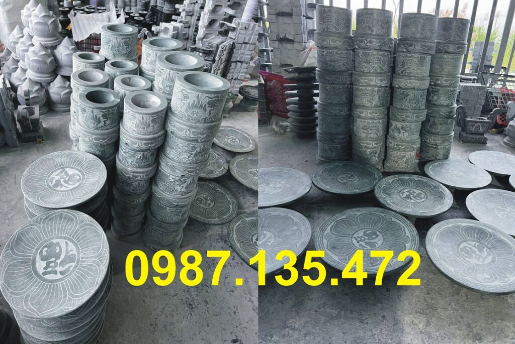 Bát hương xanh rêu bằng đá Thanh Hóa